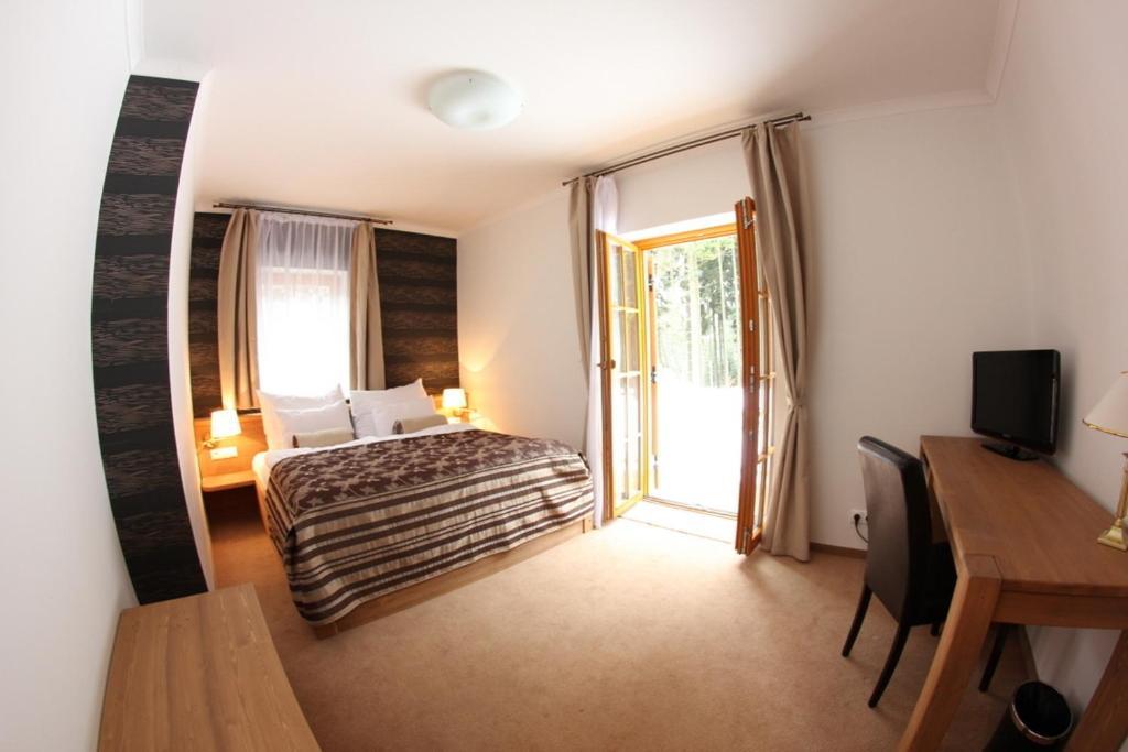Hotel Eagle Mariánské Lázně Zimmer foto