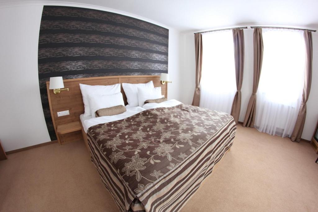 Hotel Eagle Mariánské Lázně Zimmer foto
